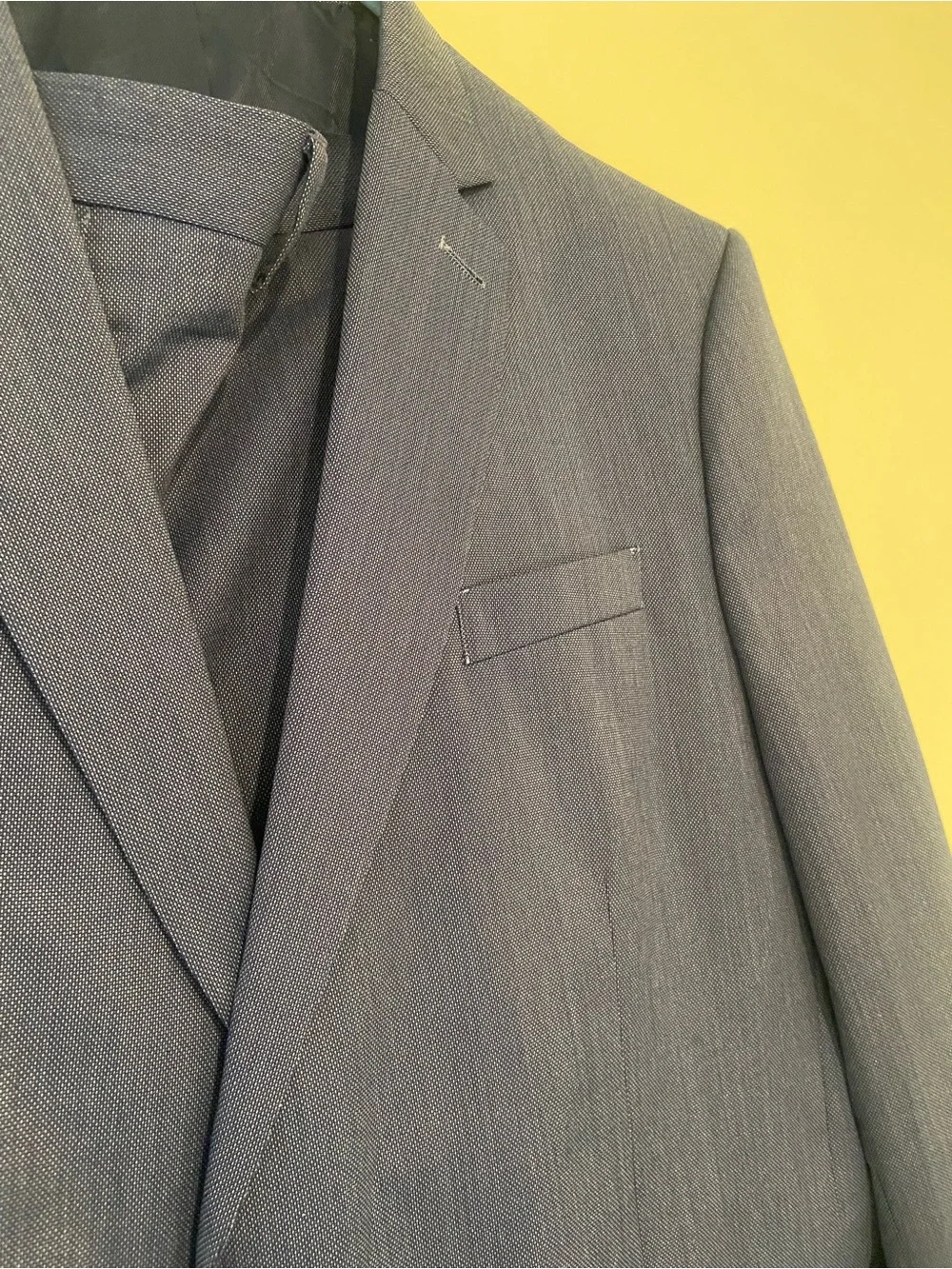 JF J. Ferrar Slim Blue Suit 46R and 35x30 pant EUC